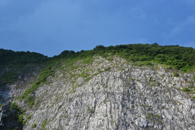 石灰山
